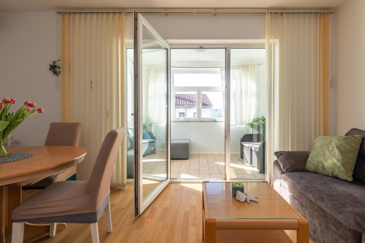 Apartment Filip Krk Town Buitenkant foto